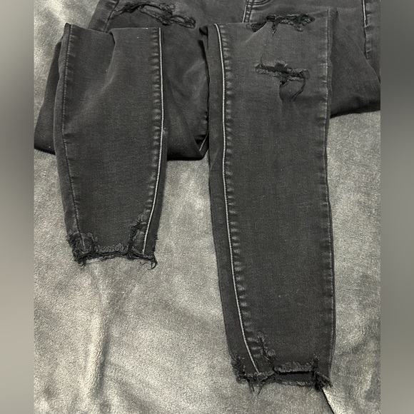 American Eagle Curvy Black Jeans - Picture 5 of 5